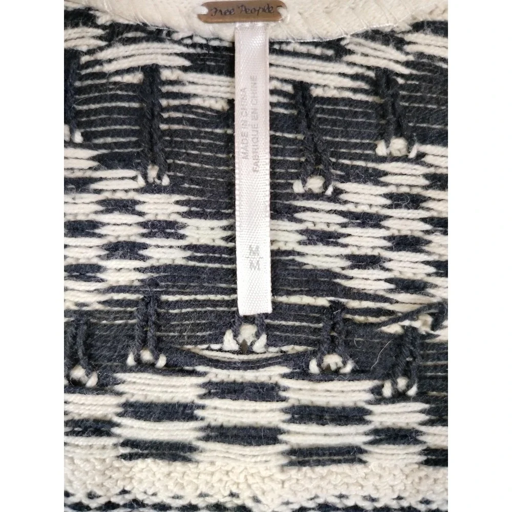 Free People Sweater Dress Womens Medium Multicolor Boho Bell Sleeve Mini V Neck - Picture 6 of 11